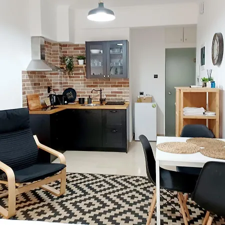 Brand New Studio 2 Apartment