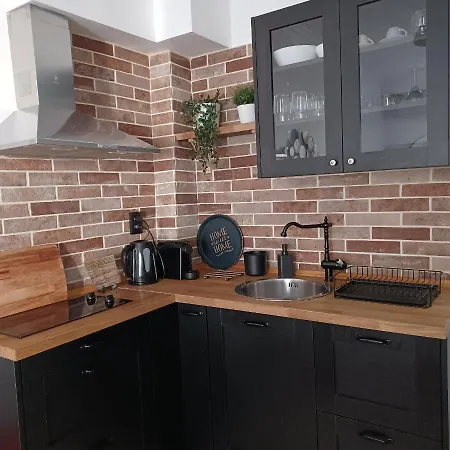 Apartment Brand New Studio 2